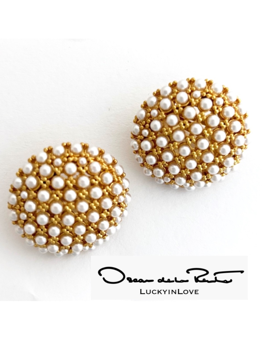 OSCAR de la RENTA • Pearl embellished Dome Earrings Gold White Clip-On
